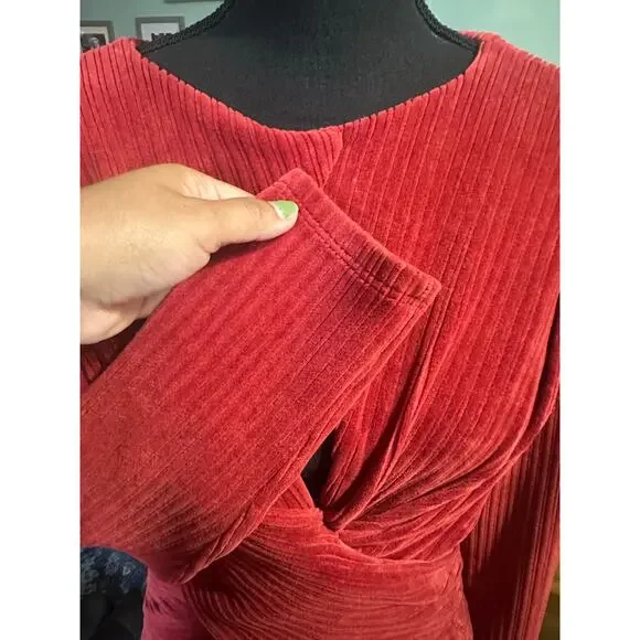 ASOS DESIGN Ribbed Midi Dress with Crossover – Deep Red - Picture 4 of 8